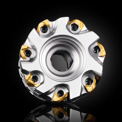 フェースミルカッターで加工能力を最大化 機械タイプ：ショルダーミリング 最大回転数：40000 最大切込み深さ：4mm